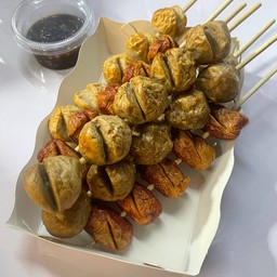 ลูกชิ้นปิ้ง ชุดใหญ่ 7 ไม้ คละได้ ระบุจำนวนแต่ละไม้ได้เลยครับ