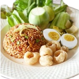 ข้าวผัดน้ำพริกตาแดง+ไข่ต้ม