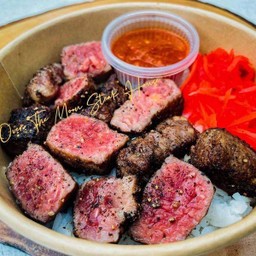 ข้าวผัดมันเนื้อเต๋า