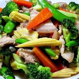 ข้าวผัดผักรวม