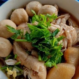 บังฟิตครัวฮาลาล+ก๋วยเตี๋ยว