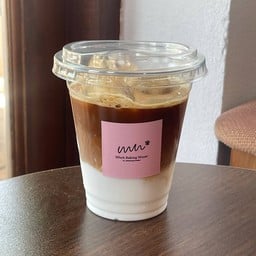 Coconut Milk Latte (กาแฟกะทิ)