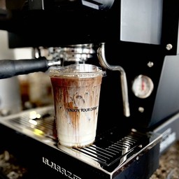 คาราเมลแมคเคียโต้