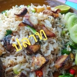 ข้าวผัดปลาทู