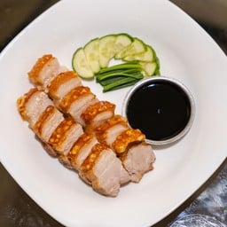 ชูบา หมูกรอบ D building Lumpini City Mega Bangna