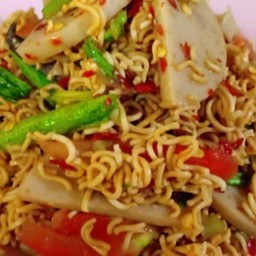 ตำมาม่าเห็ดไกยอ รสเด็ด เผ็ดจัดจ้าน