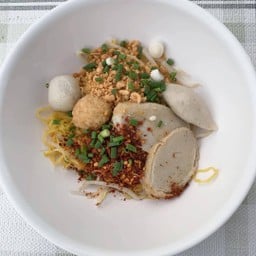 ก๋วยเตี๋ยว ปลา ( แห้ง )