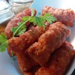 แหนมหมู ย่าง