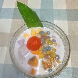 บัวลอยทรงเครื่องไข่แดงเค็ม