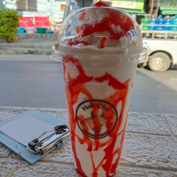 หมีสตอเบอร์รี่ปั่น