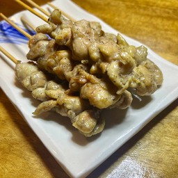 [อร่อยซ่ากับโค้ก] เซ็ตไก่ย่างถ่าน10ไม้ (ย่างเกลือและย่างซีอิ๊ว) +  โค้ก ออริจินัล (กระป๋อง) 