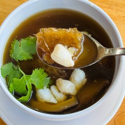 กระเพาะปลา เนื้อปูก้อน