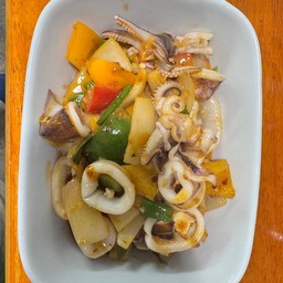 หมึกผัดกะปิ