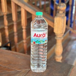 น้ำดื่มออร่า (1.5 L.)