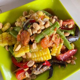 ตำข้าวโพดปู