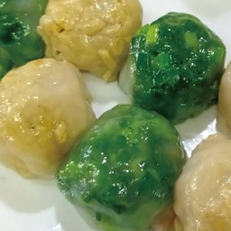 กุยช่ายแป้งบาง-ไส้ผัก+หน่อไม้