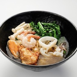 ราดหน้าทะเล