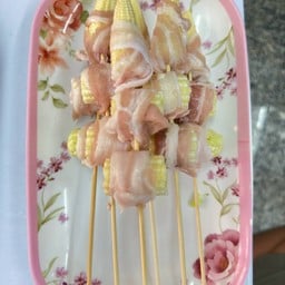 ข้าวโพดอ่อน พัน เบคอน