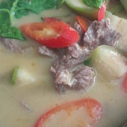 แกงเขียวหวานเนื้อ