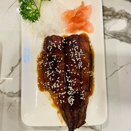 ปลาไหลย่างซีอิ๊ว