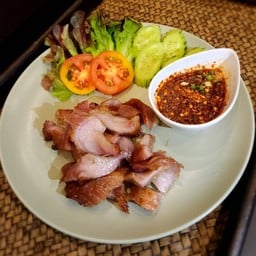 คอหมูย่าง