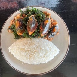 อิ่มสุข