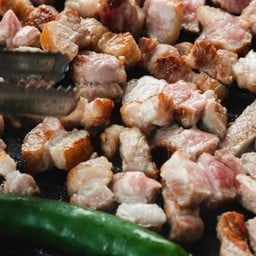 ชุดหมูย่างเกาหลีใหญ่ ดรายเอจ 24 ช.ม