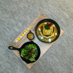 ข้าวห่อไข่แกงกะหรี่แฮมเบิร์ก หมู