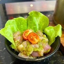 ยำทูน่าแซ่บ