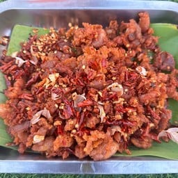 ไก่ทอดพริกแห้ง