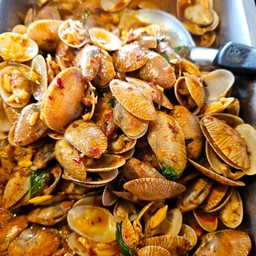 ผัดหอยลาย