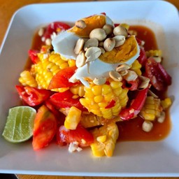 ตำไทยข้าวโพดไข่เค็ม