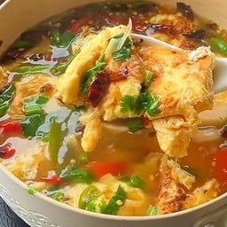 ต้มยำไข่เจียว(กับข้าว)