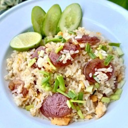 ข้าวผัดกุนเชียงหมู
