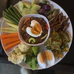 น้ำพริกลงแพ