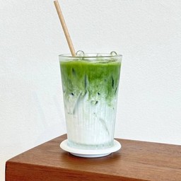 Iced Matcha Milk (Best Seller ขายดีที่ร้าน!)