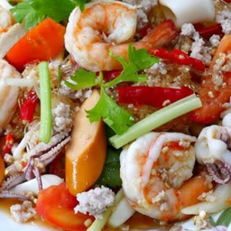 ยำเส้นแก้วรวมมิตร