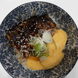 ข้าวหน้าปลาซาบะซอสเทอริยากิ