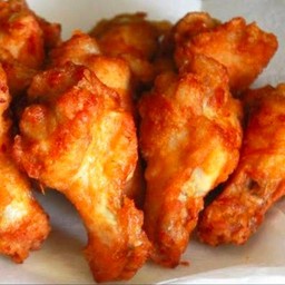 น่องไก่ทอดชิ้นละ 10 บาท