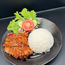 ข้าวไก่ทอดซอสเทอริยากิ