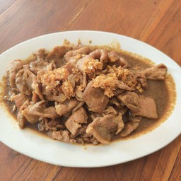 หมูน้ำมันหอย pork stir fried with oyster sauce