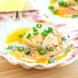  Baked Scallops with Cheese หอยเชลล์อบชีส