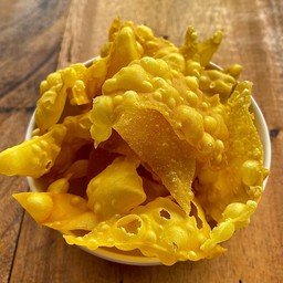 เกี๊ยวกรอบ