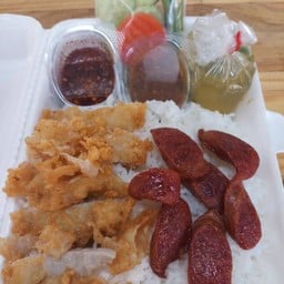 ข้าวหมูทอดแชมป์