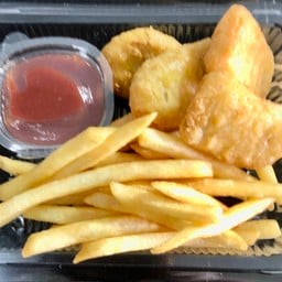 เฟรนฟราย&นักเก็ต(ซอสมะเขือ)