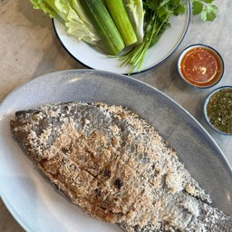 ปลานิลย่างเกลือสุมถ่าน