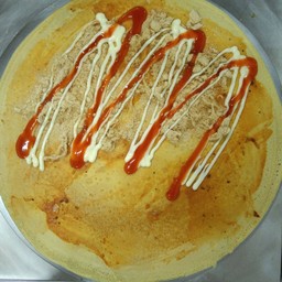 เครป(ซอสพิซซ่า+หมูหยอง)