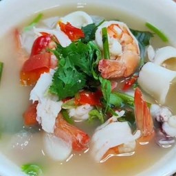 ตำยำทะเลน้ำใส่