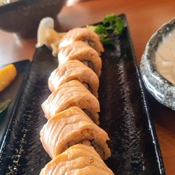 Tomo Izakaya เมืองเอก