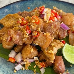 จิ้นทอดคั่วพริกสด